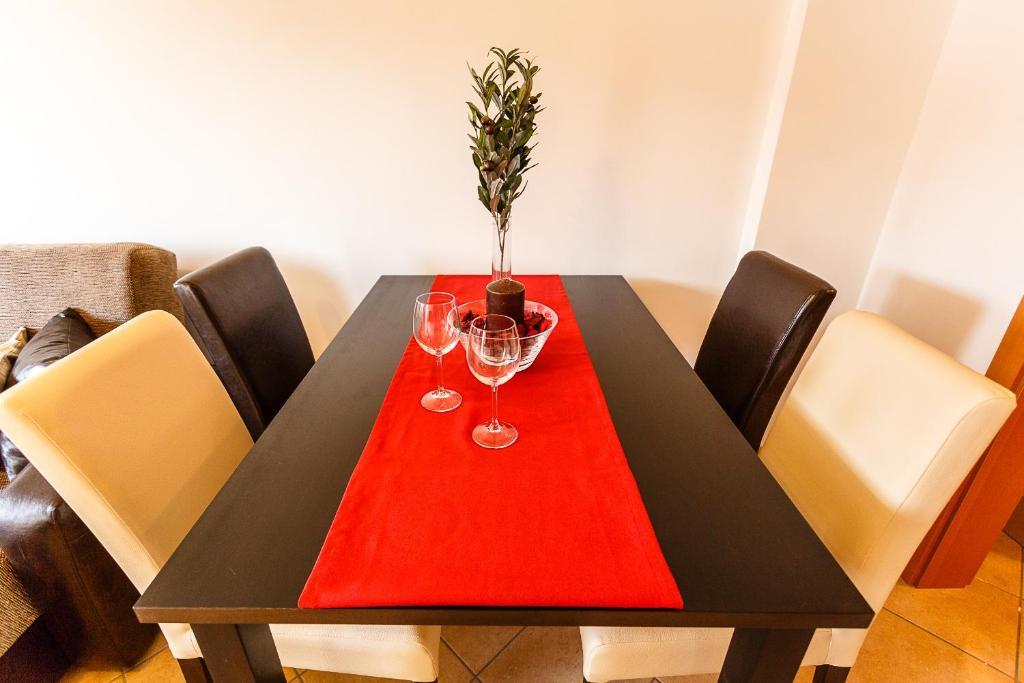 Apartments Mare & Mons Deluxe Malinska Rum bild